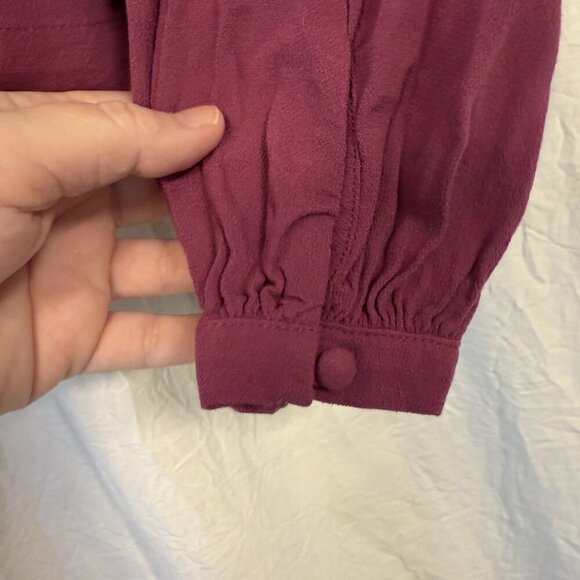 Free People Size SM Little Bit of Love Blouse Raspberry Purple Artsy Boho LSU - Picture 8 of 12